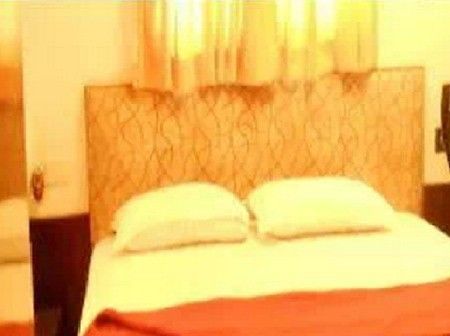 Odour Plus Resorts Chennai Eksteriør bilde